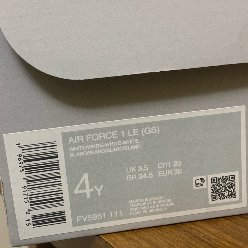 Miffy Nike Air Force 1 - Picture 5 of 7